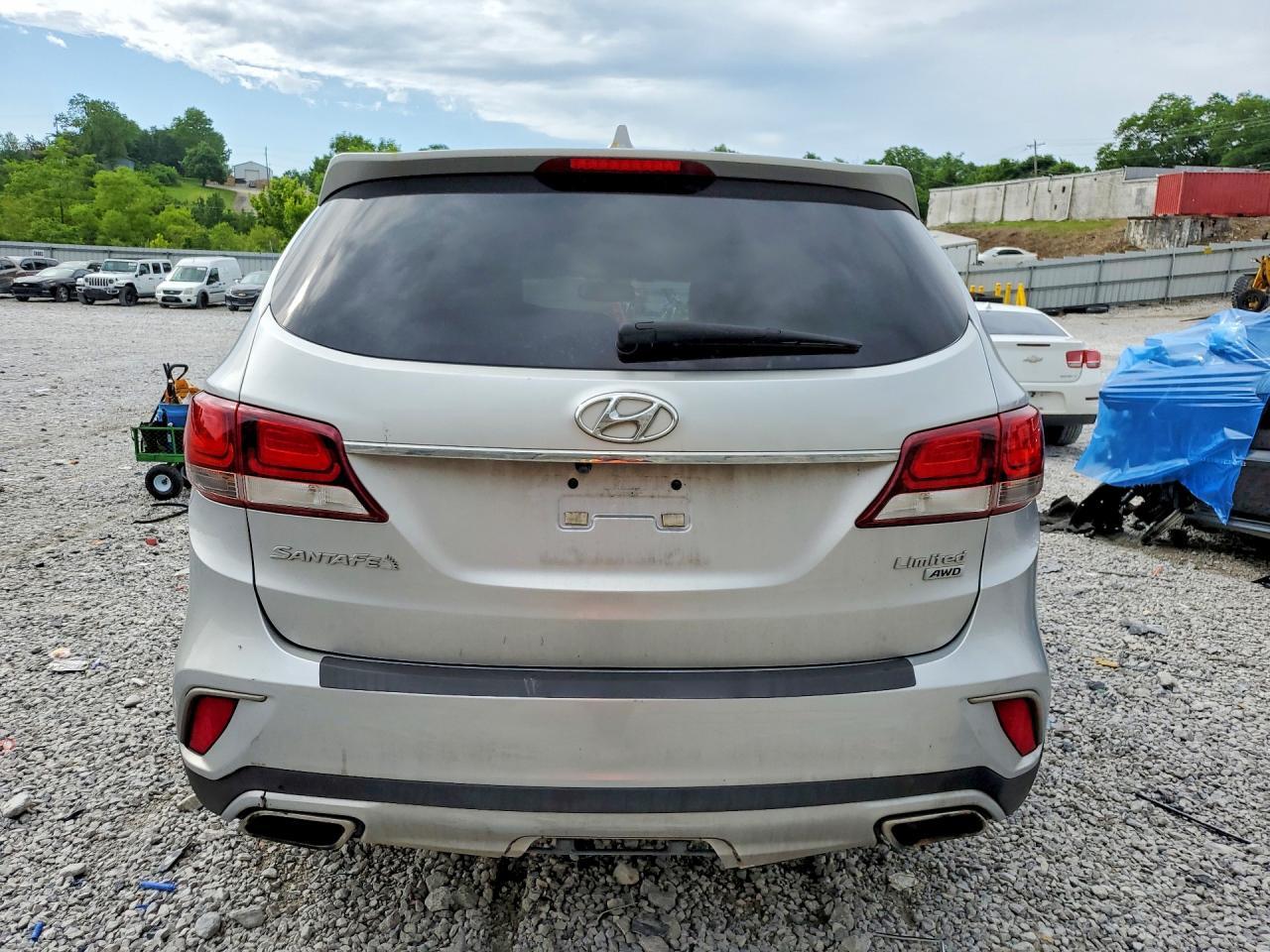 2017 Hyundai Santa Fe Limited - Фото 6
