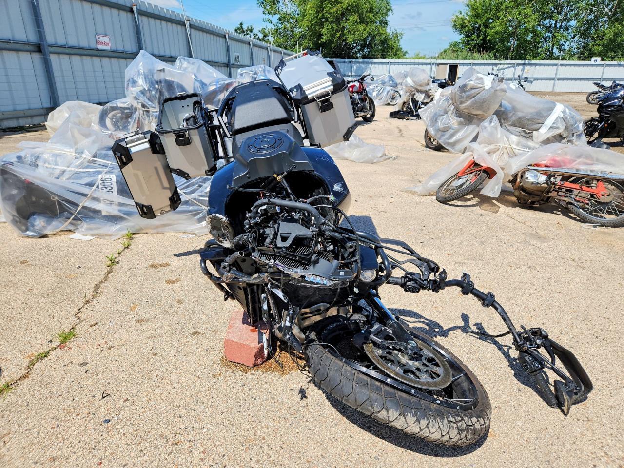 2024 Harley-Davidson Ra1250 S - Фото 2