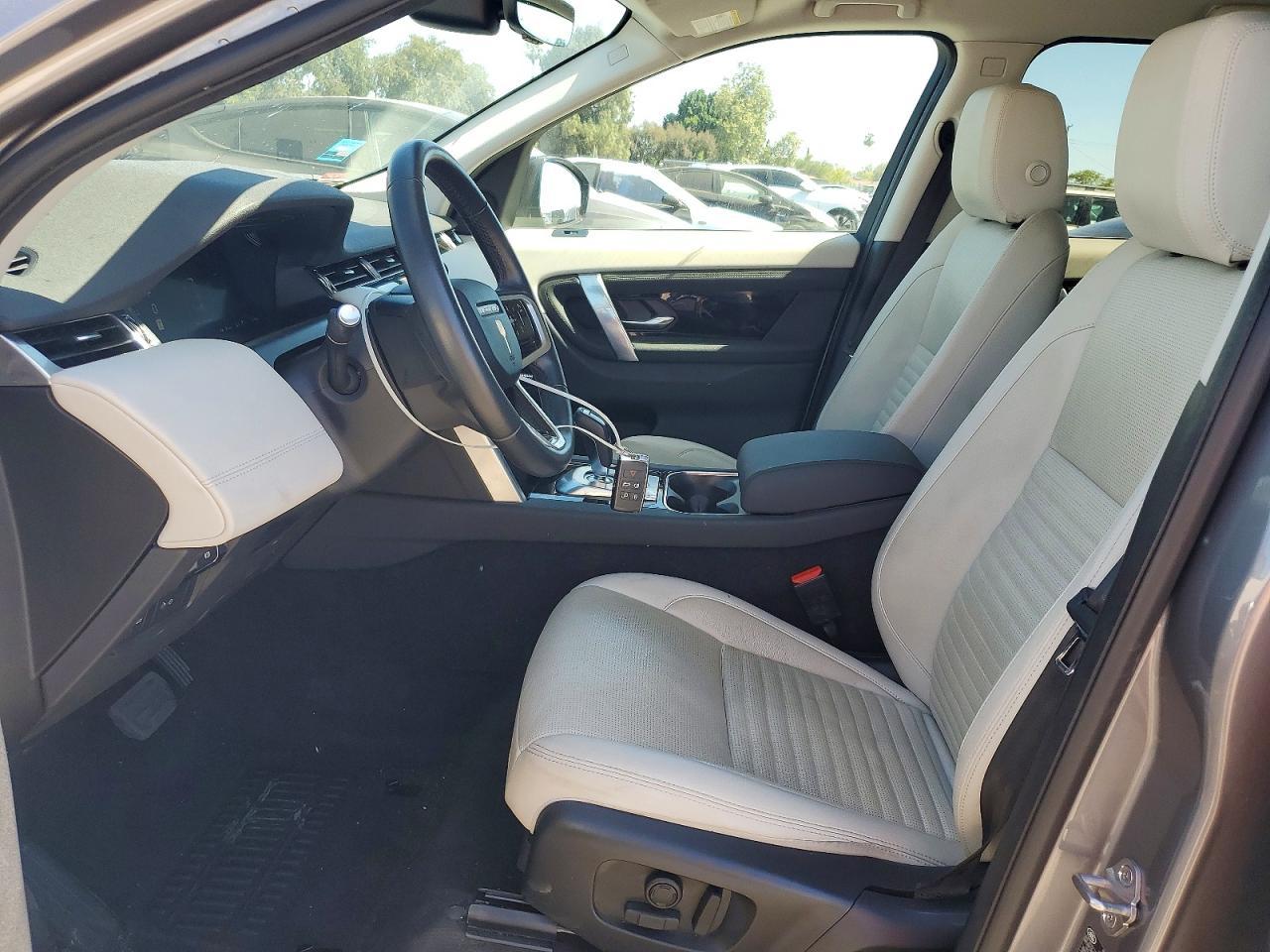 2023 Land Rover Discovery Sport Se - Image 7