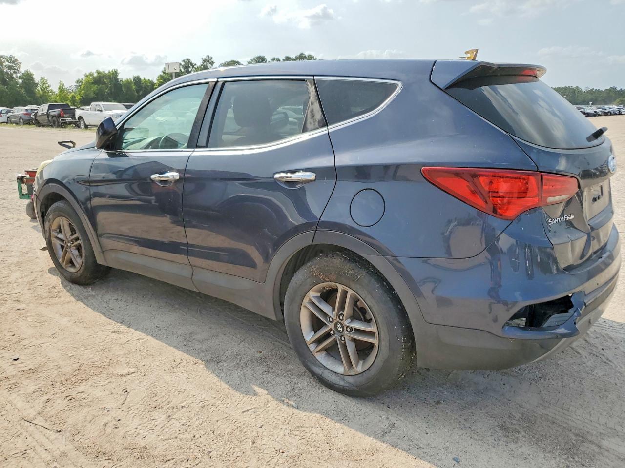 2017 Hyundai Santa Fe Sport 2.4L - Фото 2