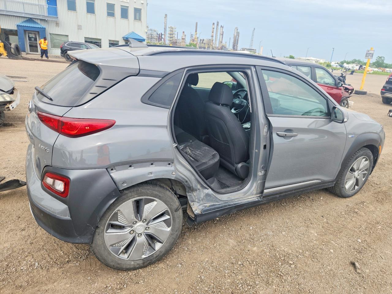 2020 Hyundai Kona Sel - Фото 3