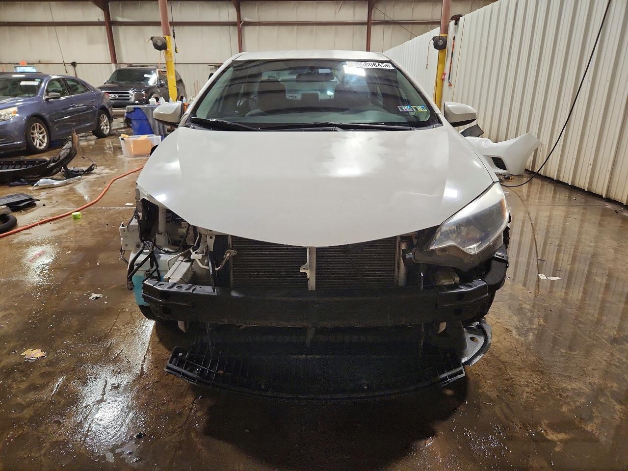 2016 Toyota Corolla Le - Image 5