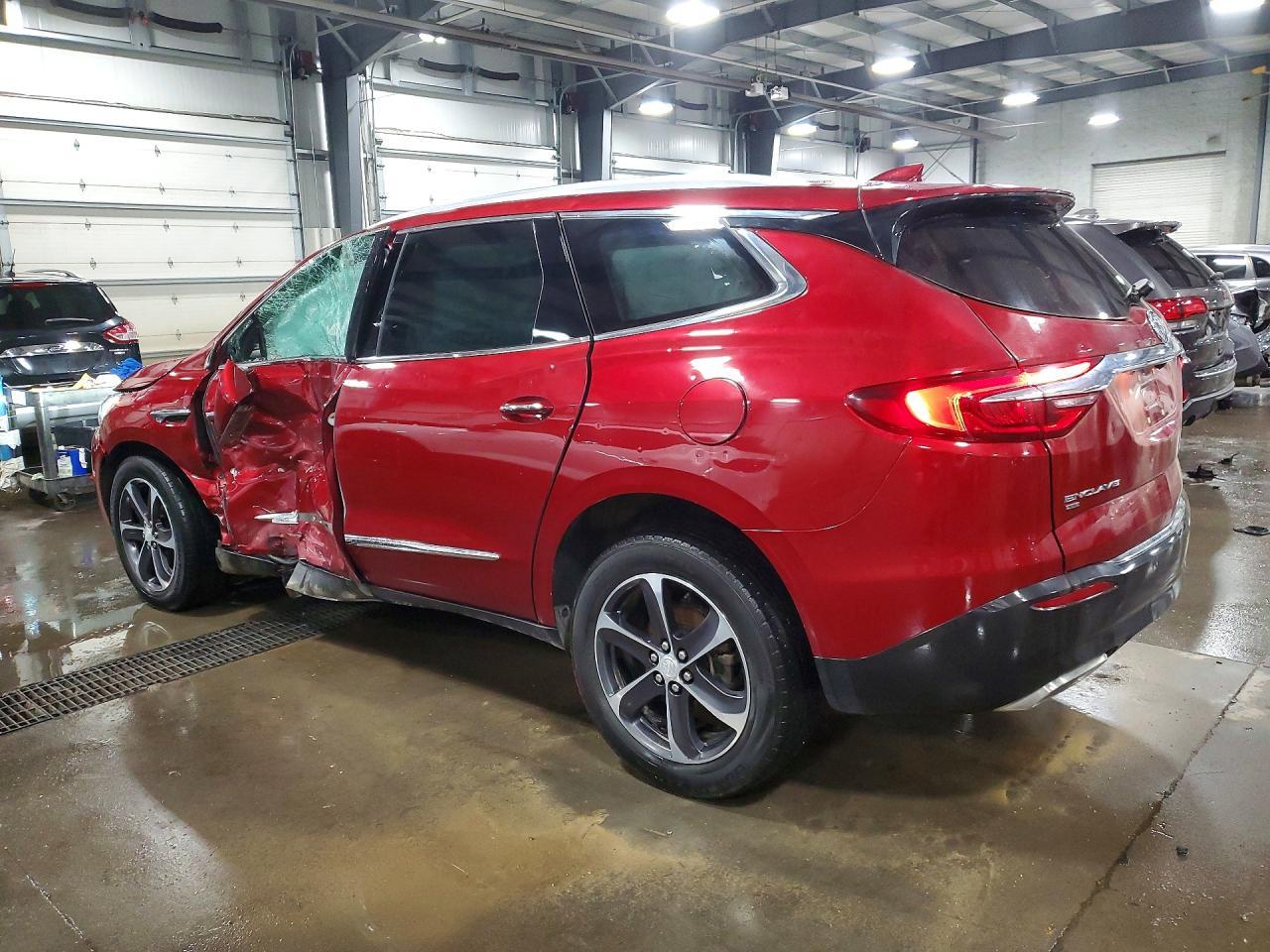 2020 Buick Enclave Essence - Image 2