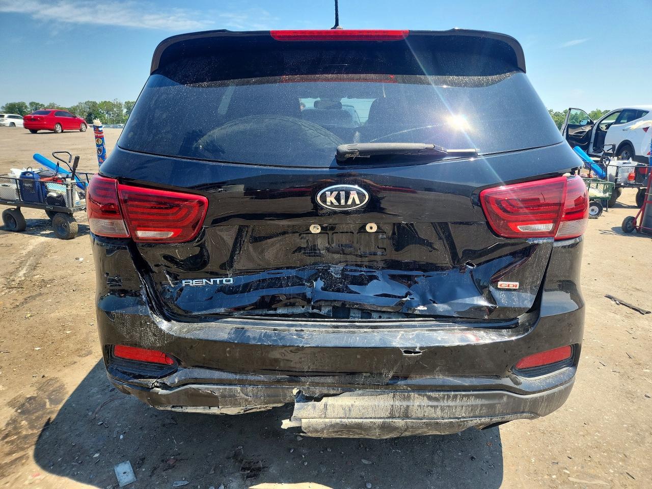2019 Kia Sorento L - Image 6