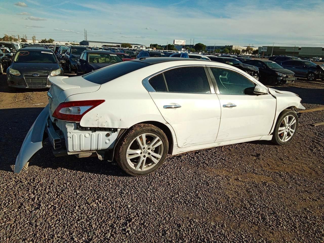 2011 Nissan Maxima 3.5 S - Image 3