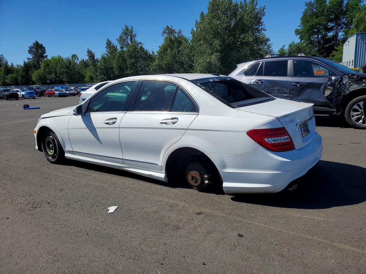 2013 Mercedes-Benz C 250 - Image 2