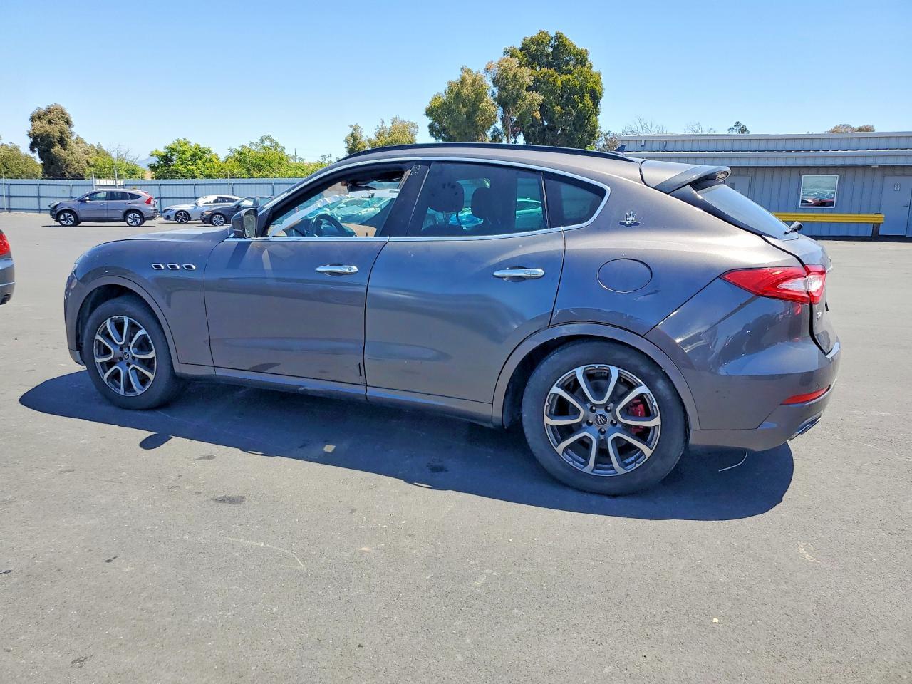 2019 Maserati Levante - Фото 2