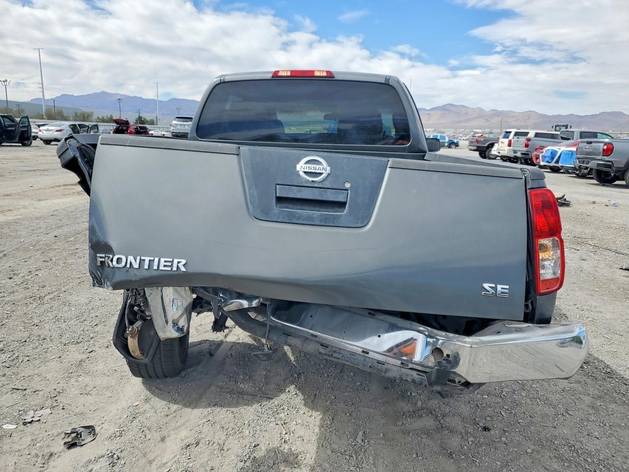 2006 Nissan Frontier Se - Image 6