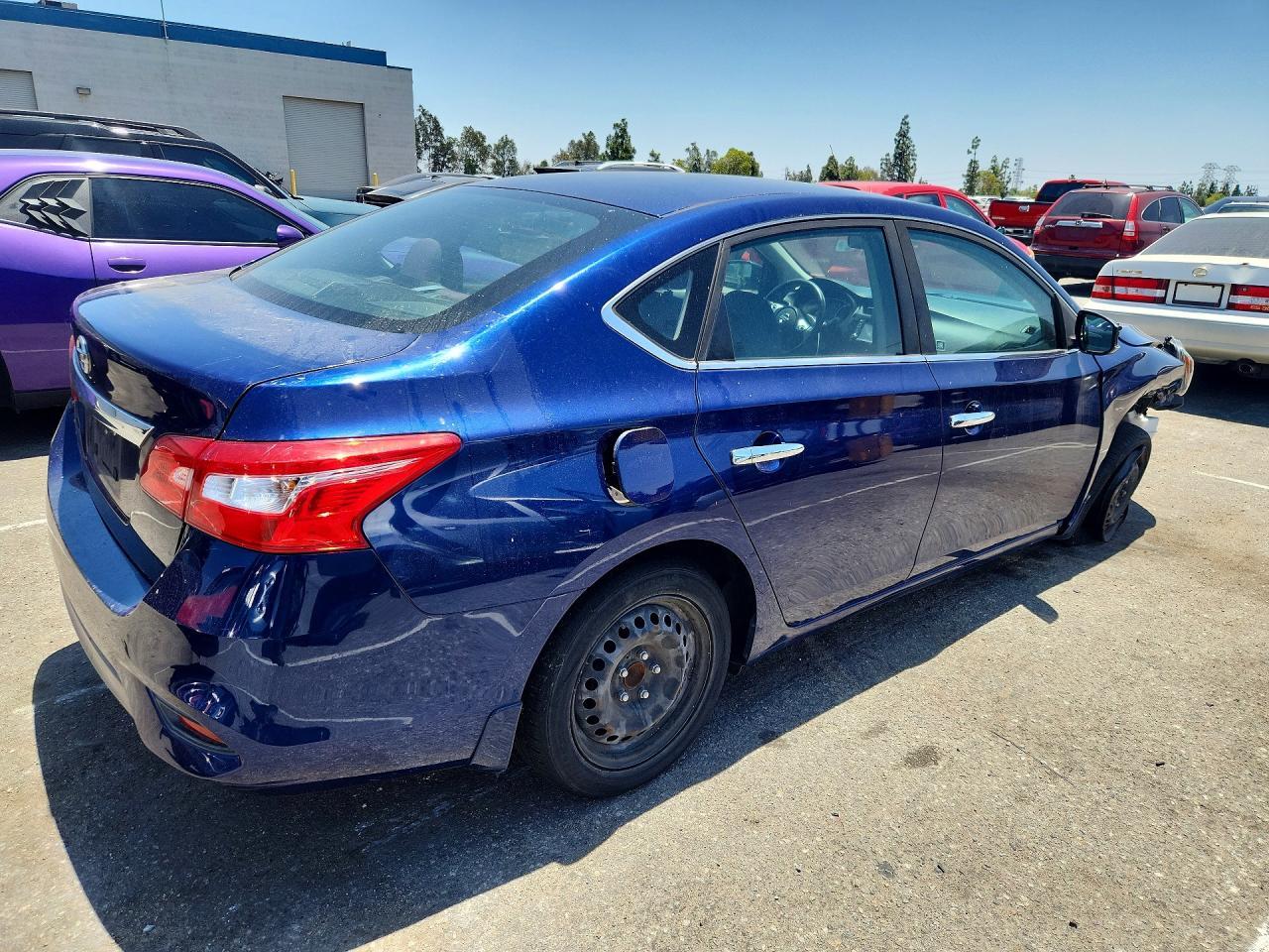 2019 Nissan Sentra S - Фото 3