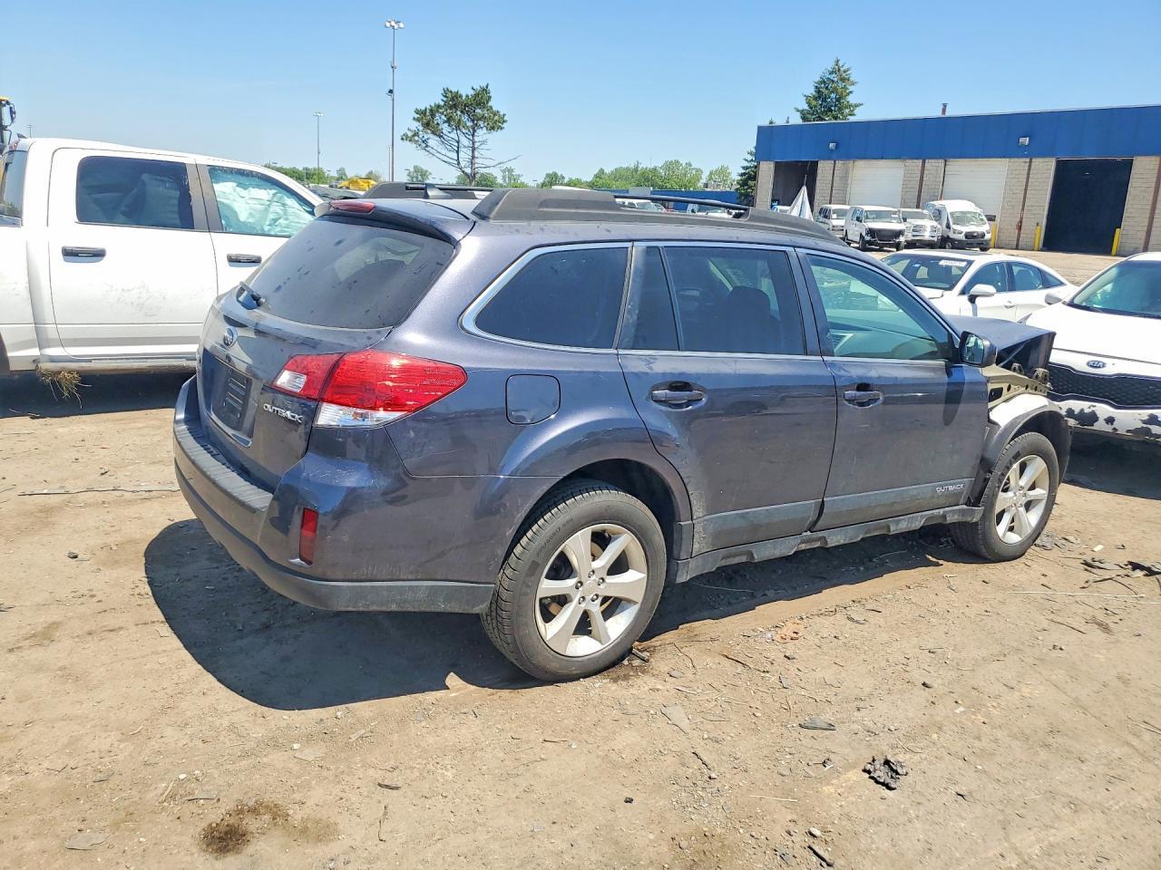 2013 Subaru Outback 2.5I Limited - Фото 3