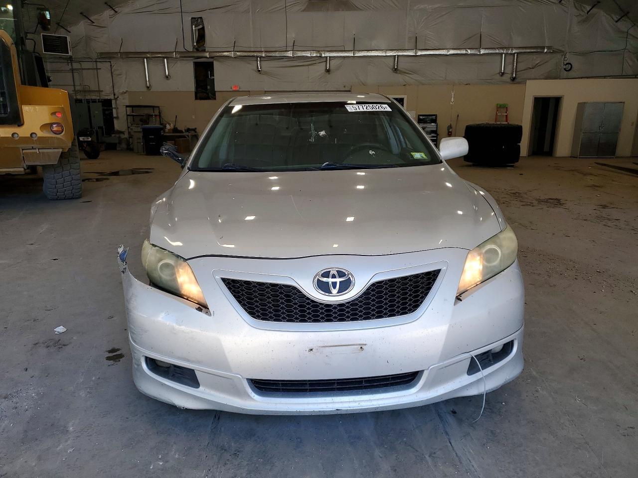 2008 Toyota Camry Se - Image 5