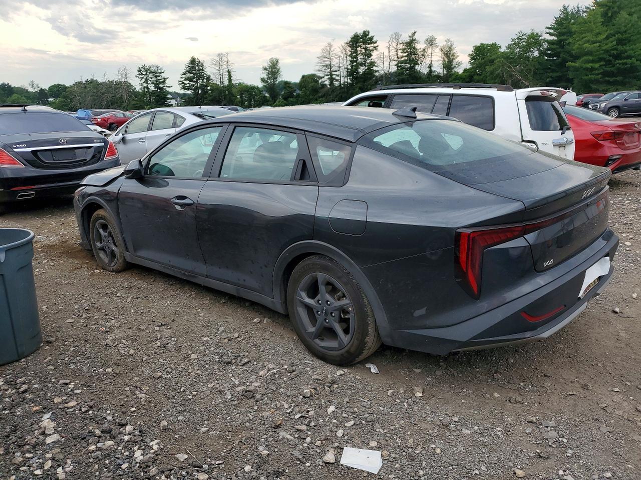 2025 Kia K4 - Фото 2