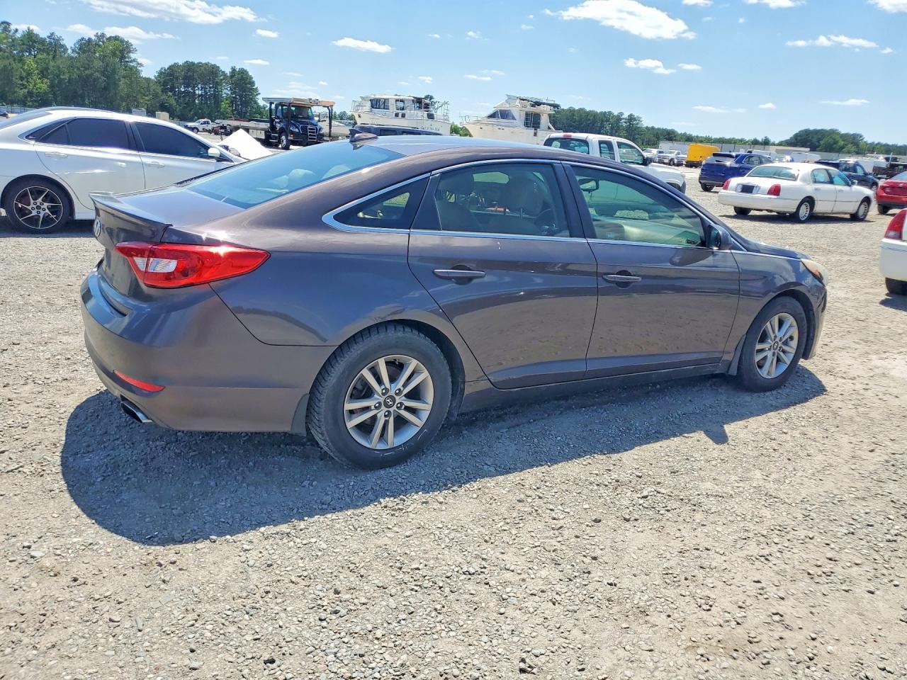 2016 Hyundai Sonata Se - Image 3