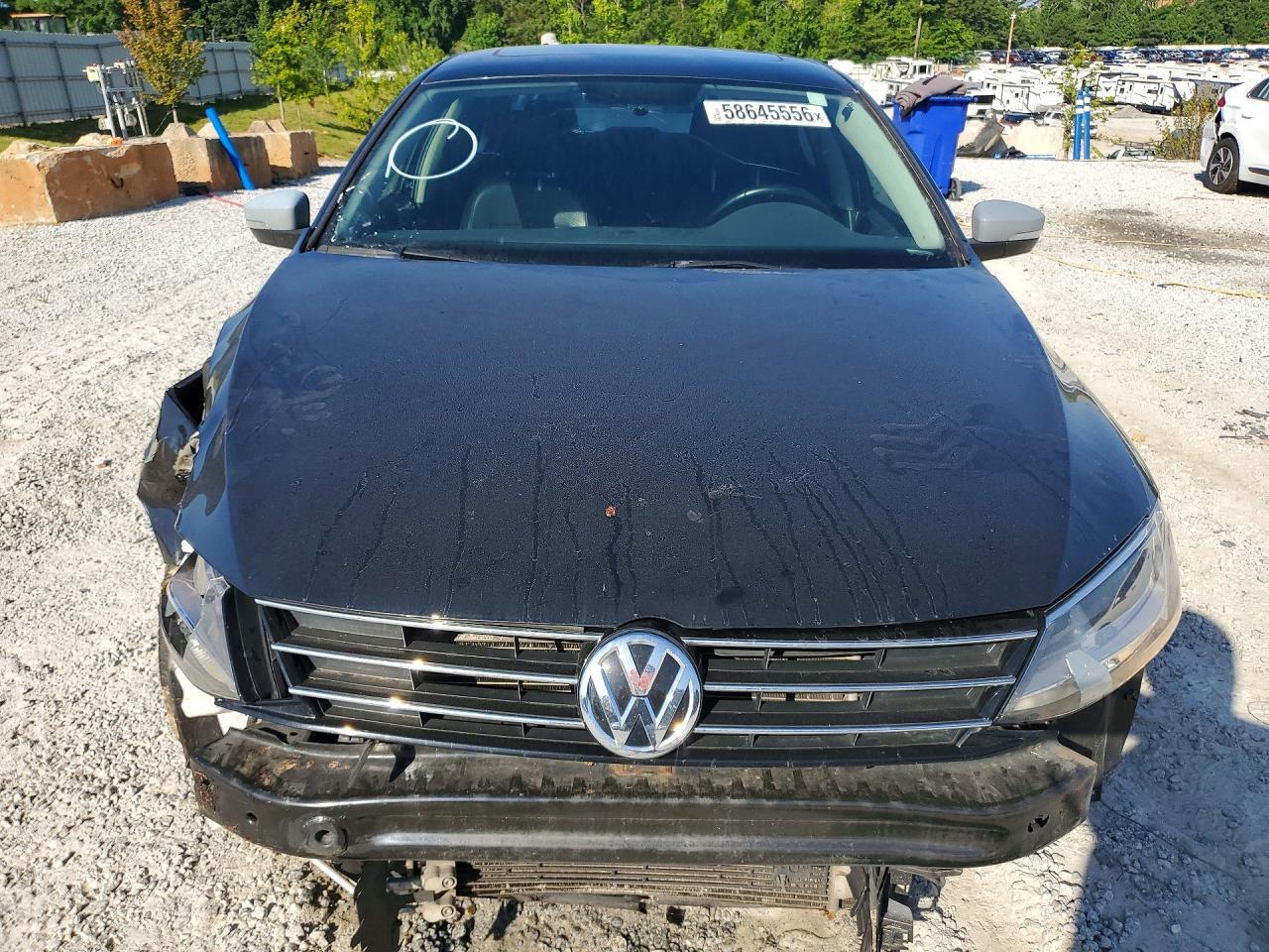 2017 Volkswagen Jetta Se - Image 5