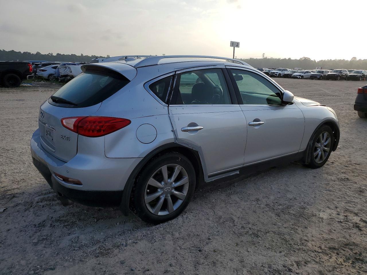 2012 Infiniti Ex35 Base - Image 3