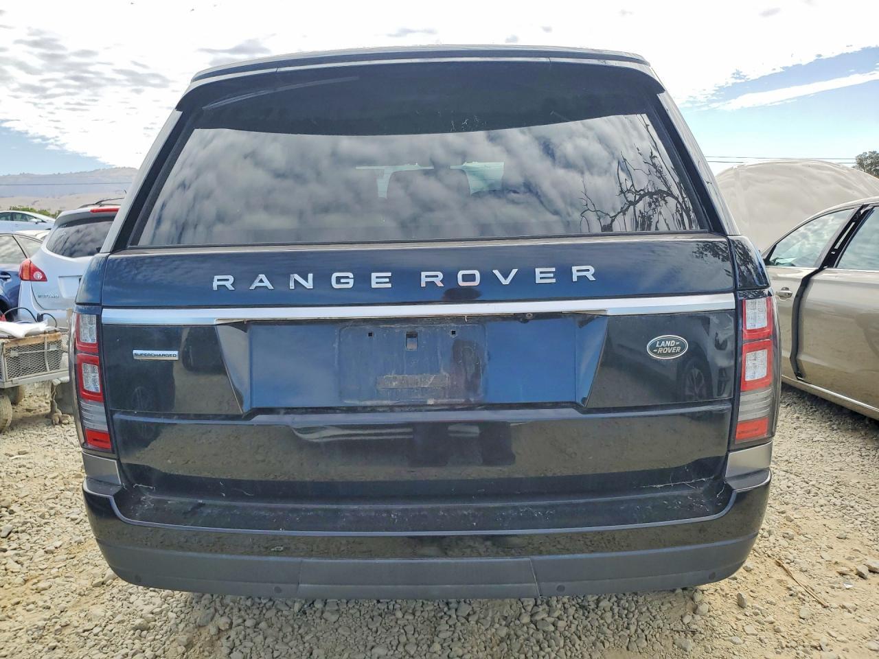 2014 Land Rover Range Rover Supercharged - Image 6