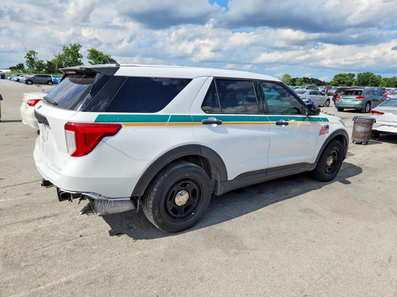2021 Ford Explorer Police Interceptor - Фото 3
