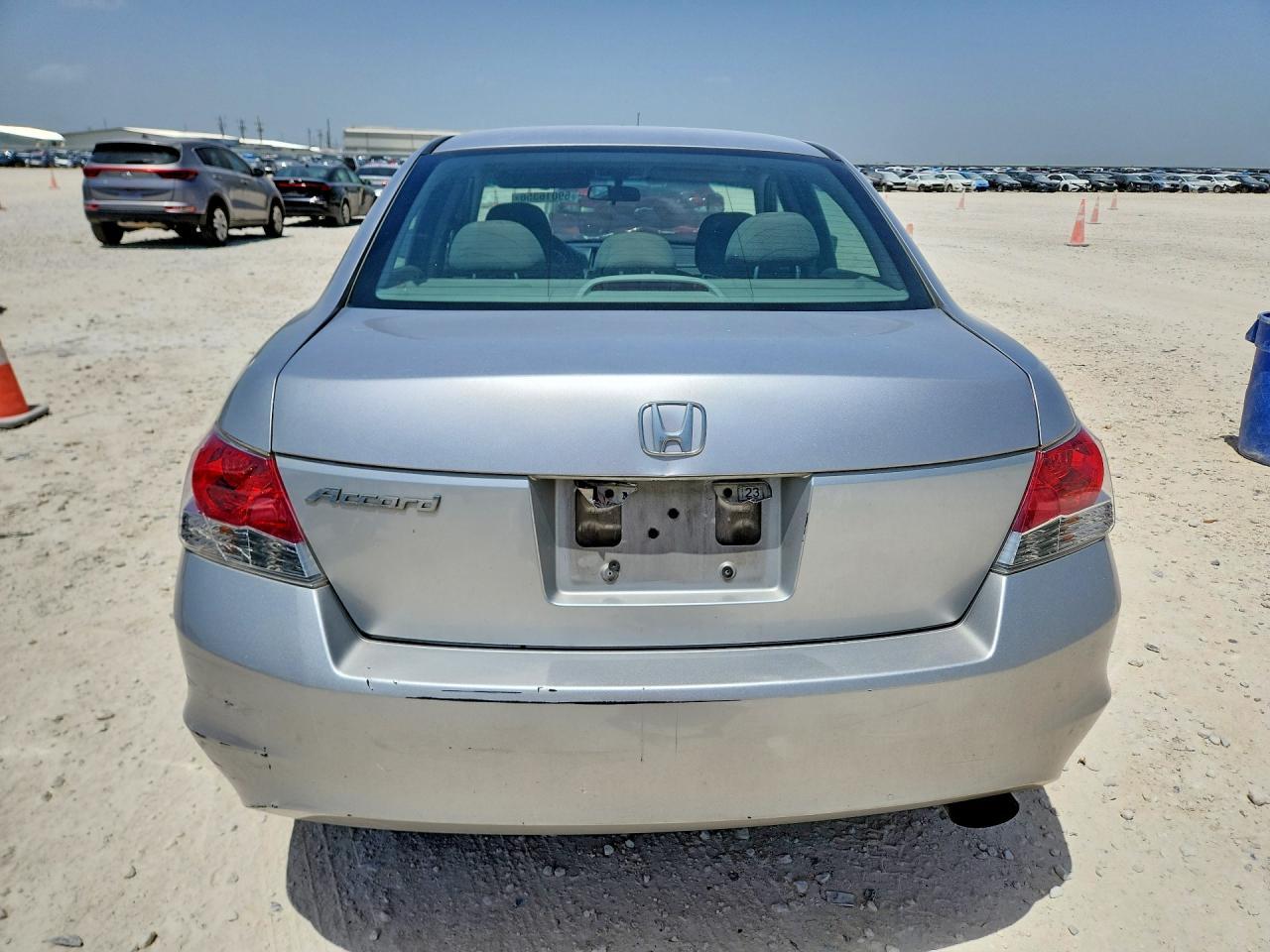 2010 Honda Accord - Image 6