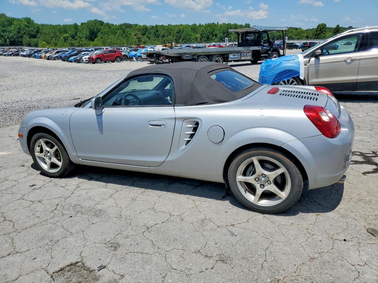 2003 Toyota Mr2 Spyder - Image 2
