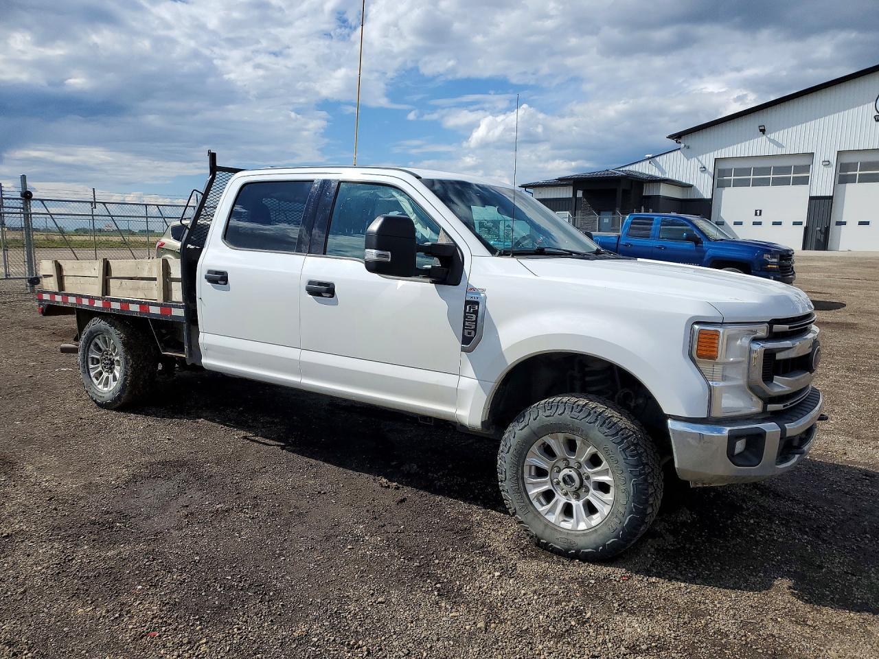 2021 Ford F350 Super Duty - Image 4