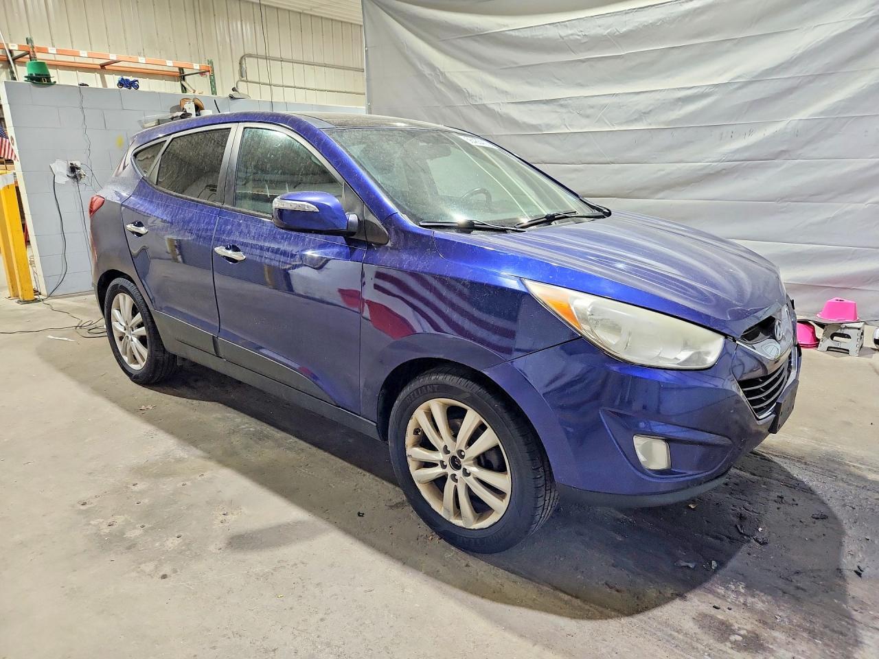 2010 Hyundai Tucson Limited - Image 4