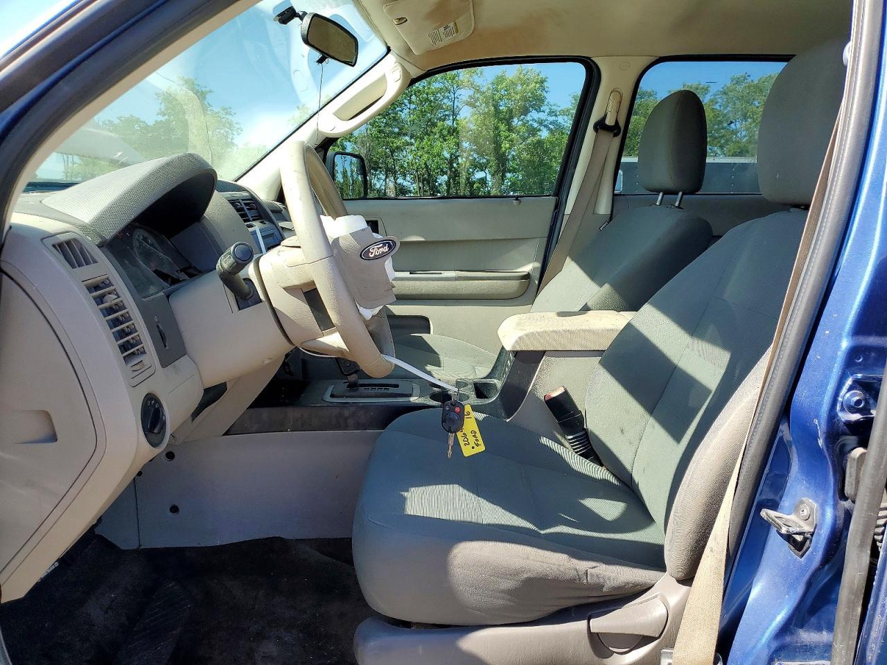 2010 Ford Escape Xls - Фото 7
