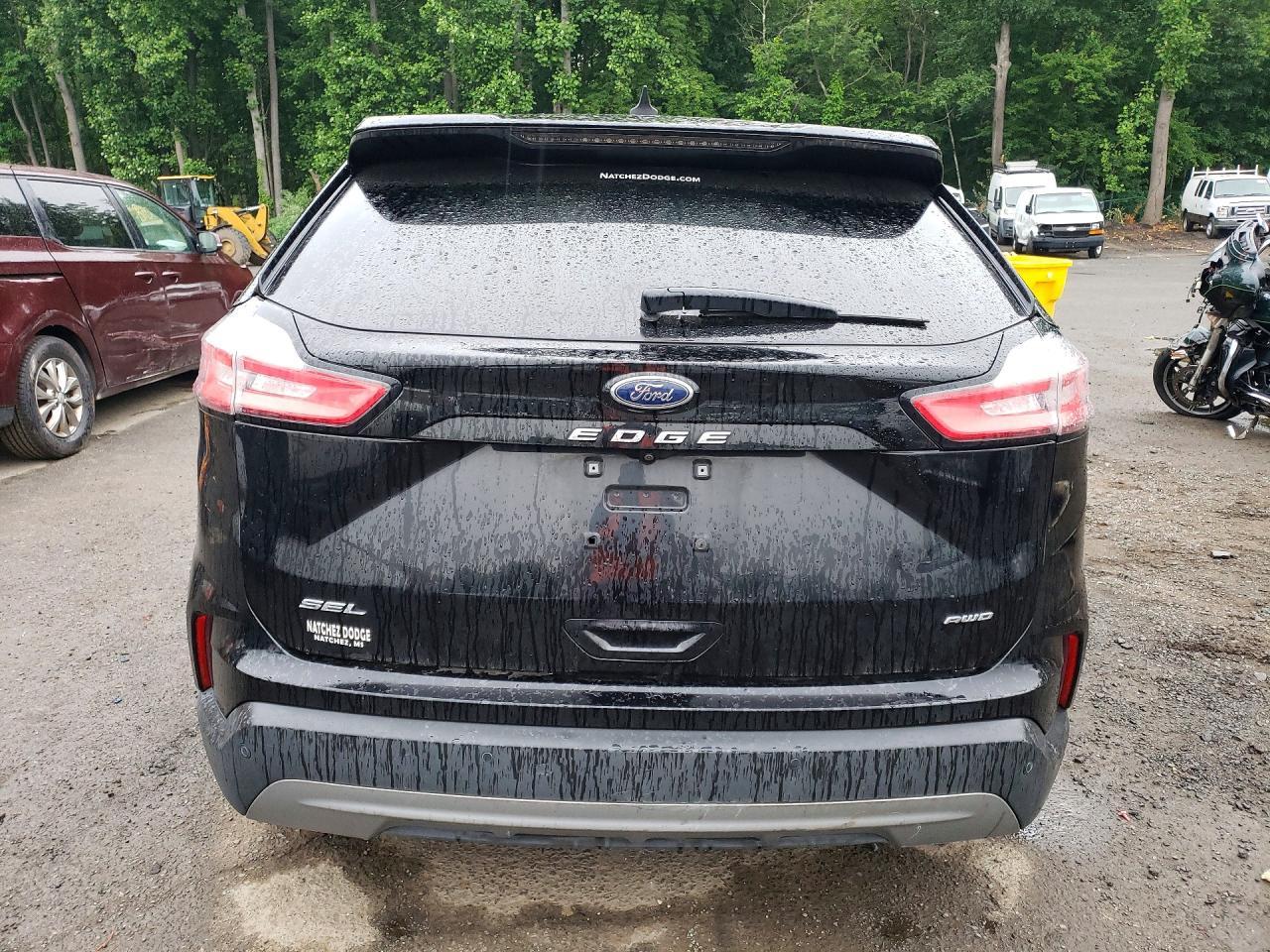 2023 Ford Edge Sel - Image 6
