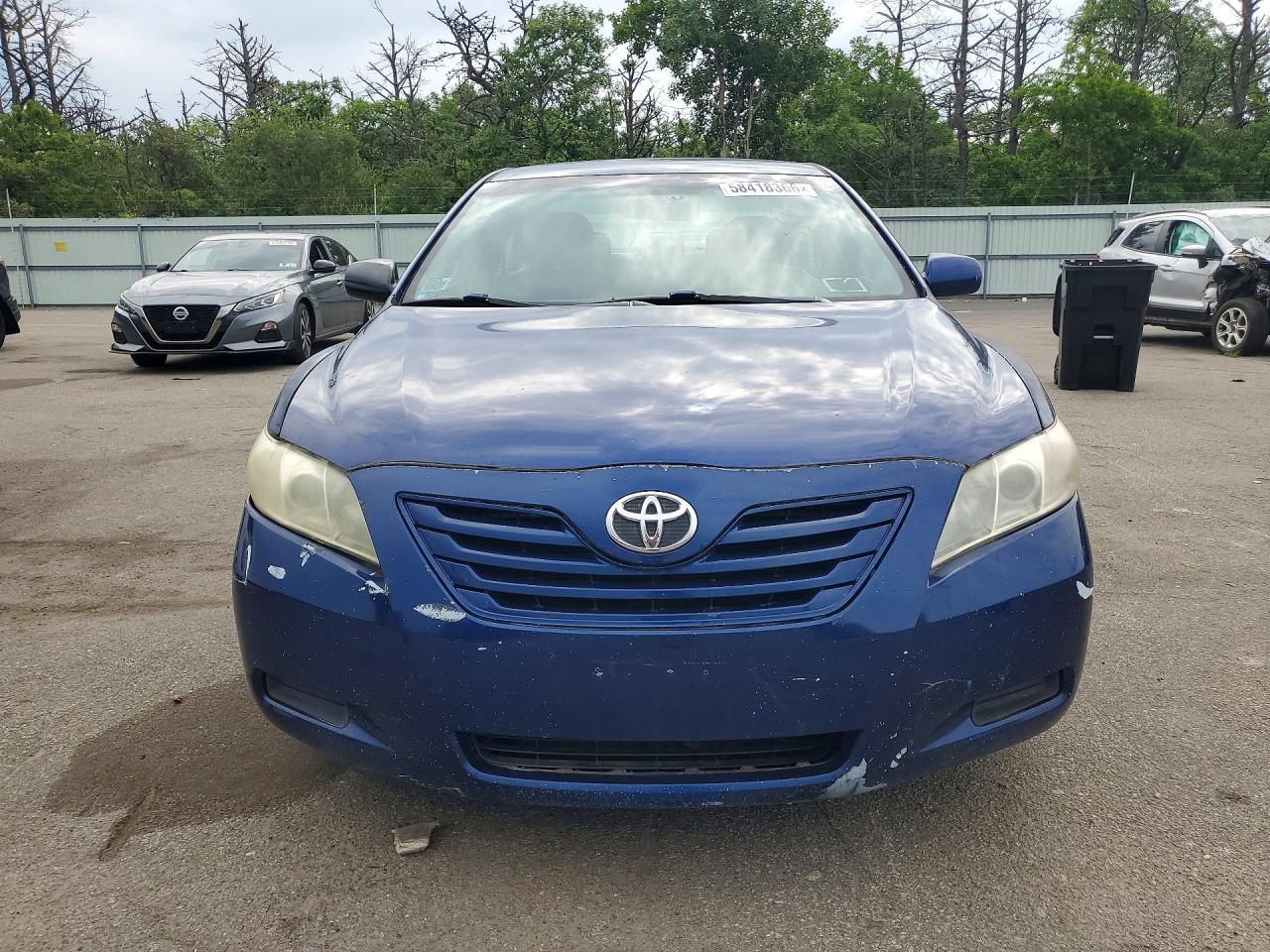 2016 Toyota Camry - Image 5