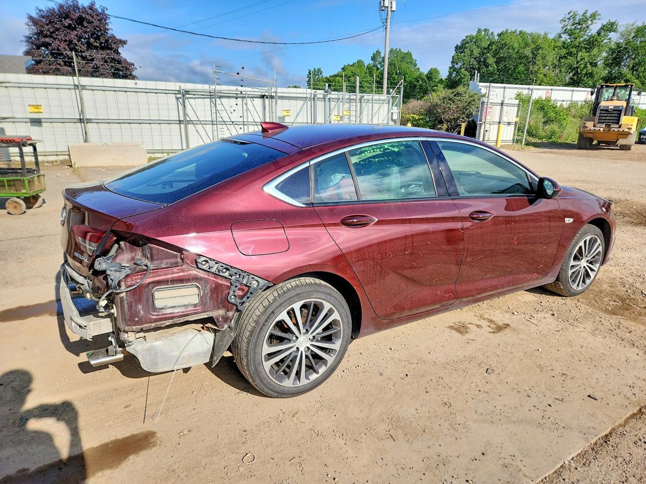 2018 Buick Regal Essence - Фото 3