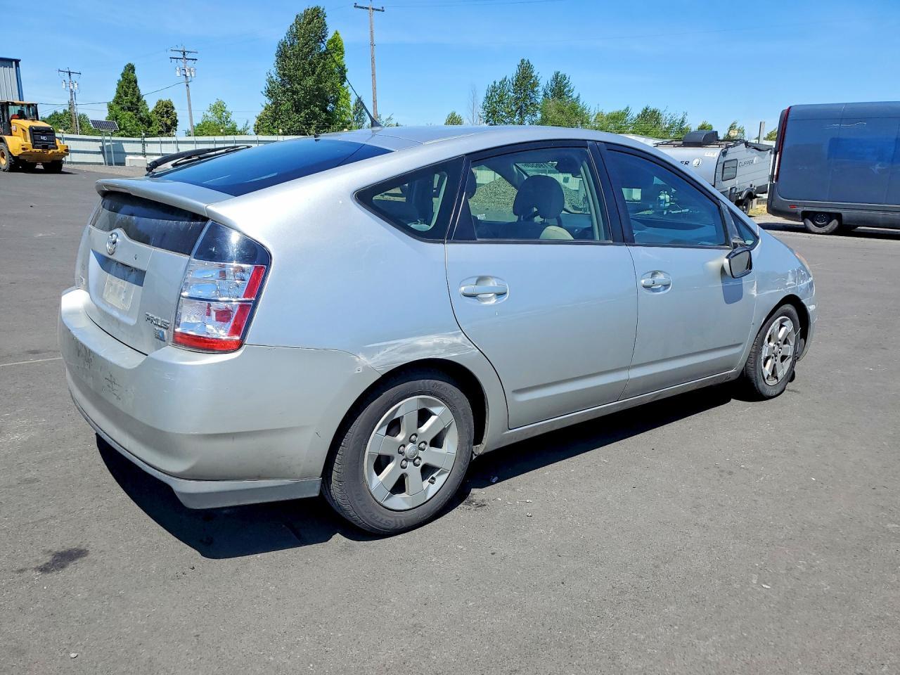 2005 Toyota Prius Base - Фото 3