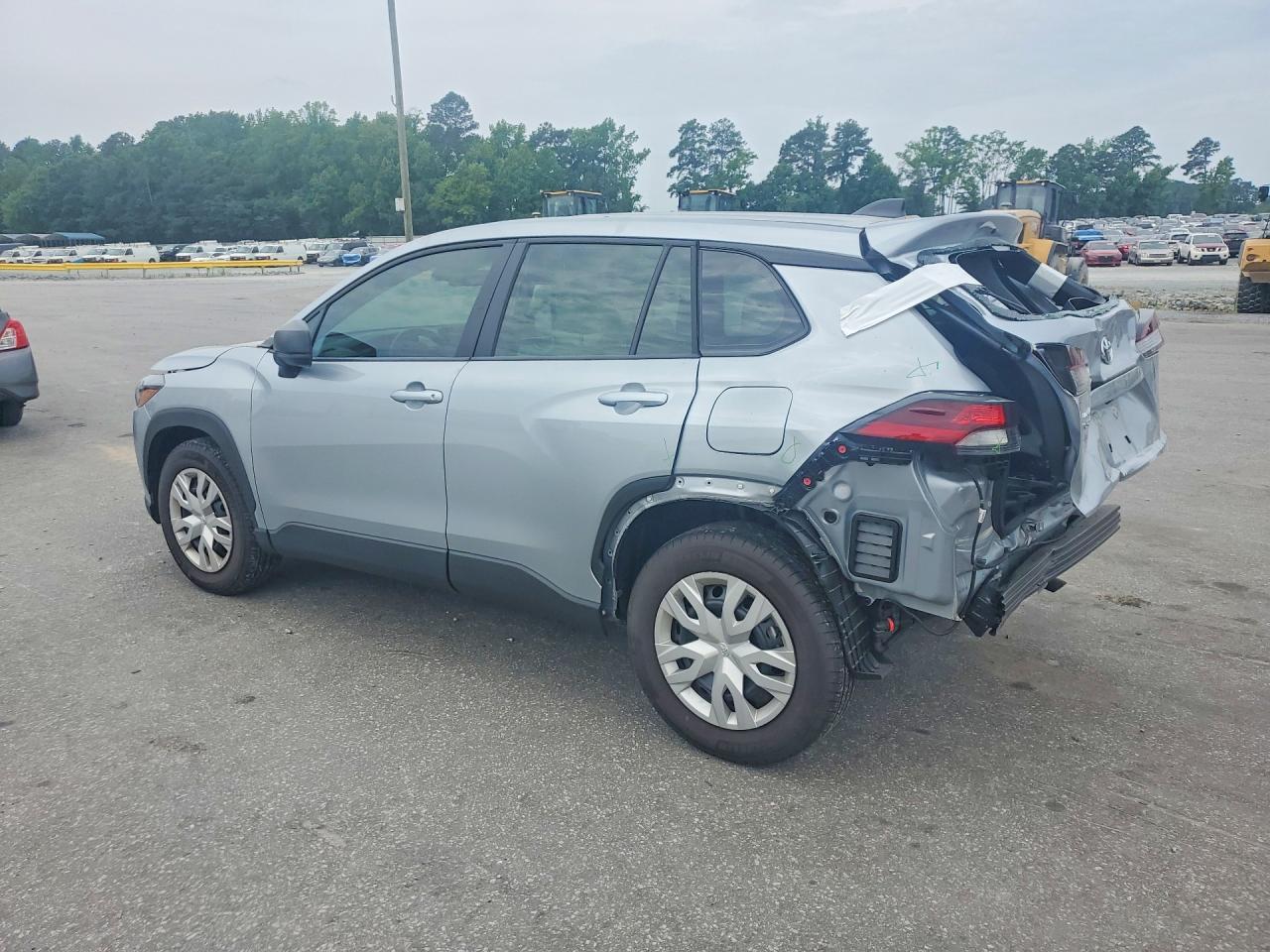 2026 Toyota Corolla Cross L - Фото 2