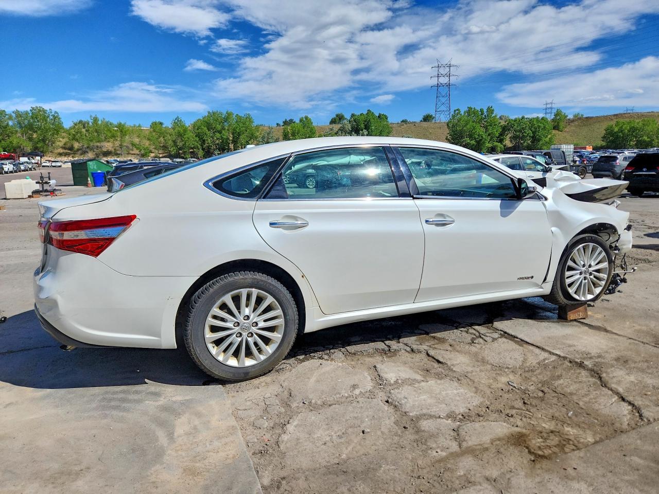 2014 Toyota Avalon Hybrid Xle Touring - Фото 3