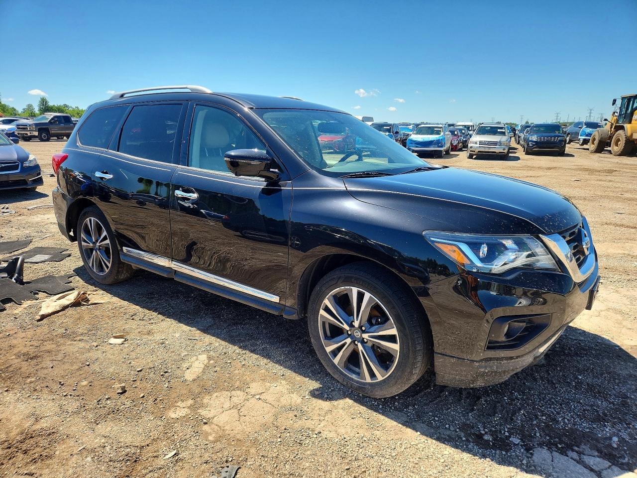 2020 Nissan Pathfinder Platinum - Фото 4