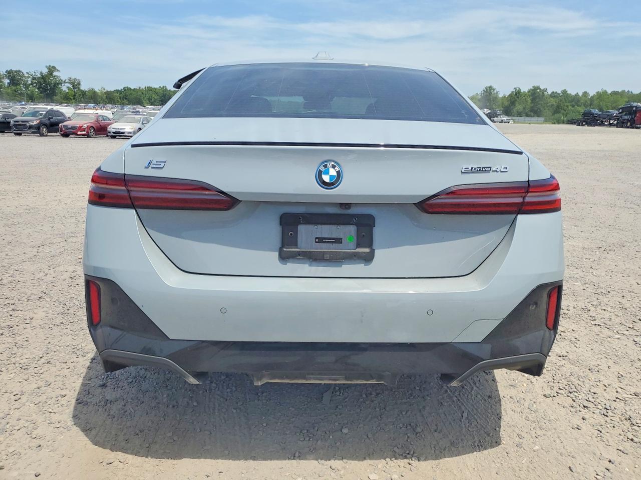 2024 BMW I5 Edrive 40 - Image 6