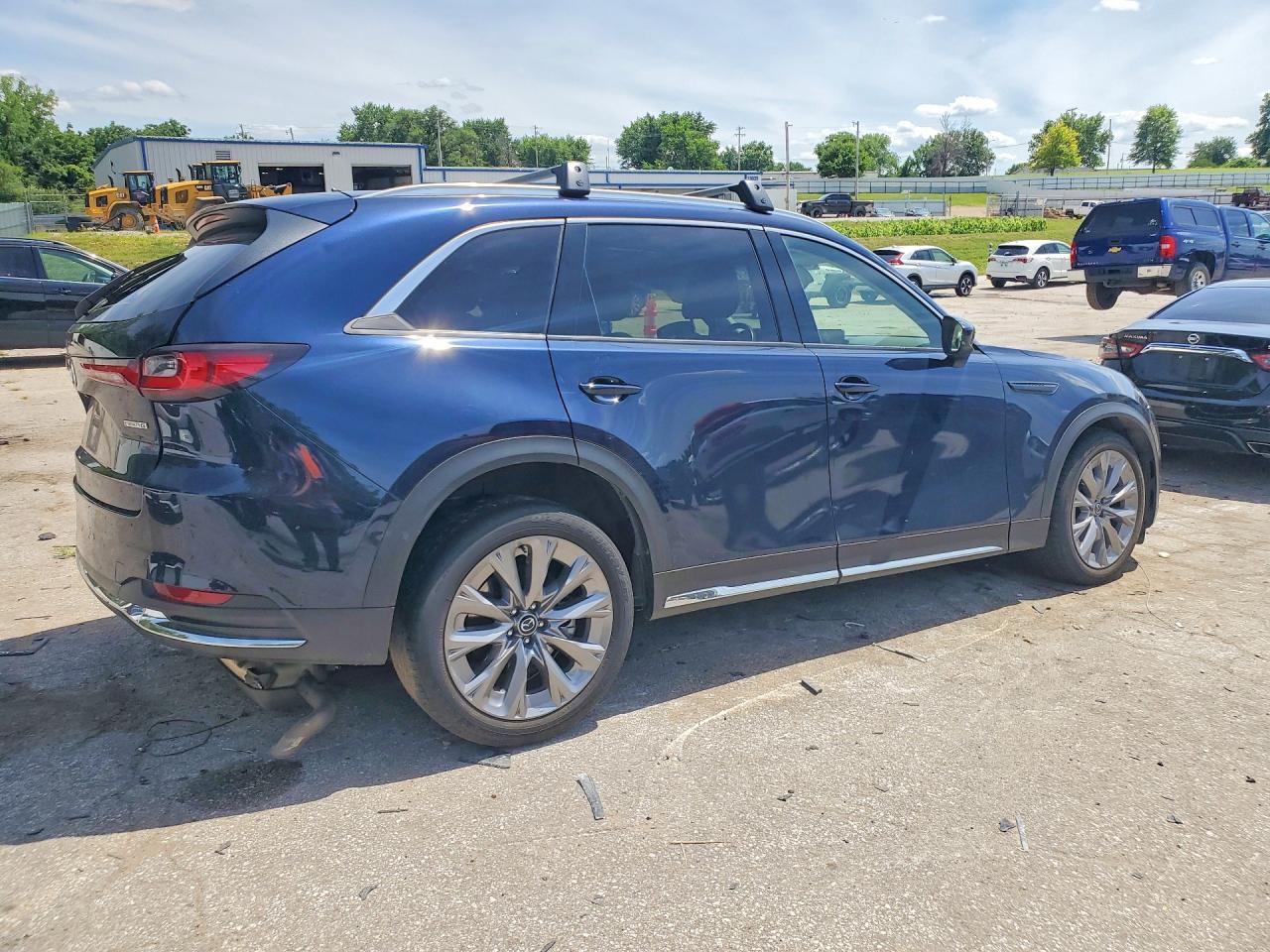 2024 Mazda Cx-90 Premium - Фото 3