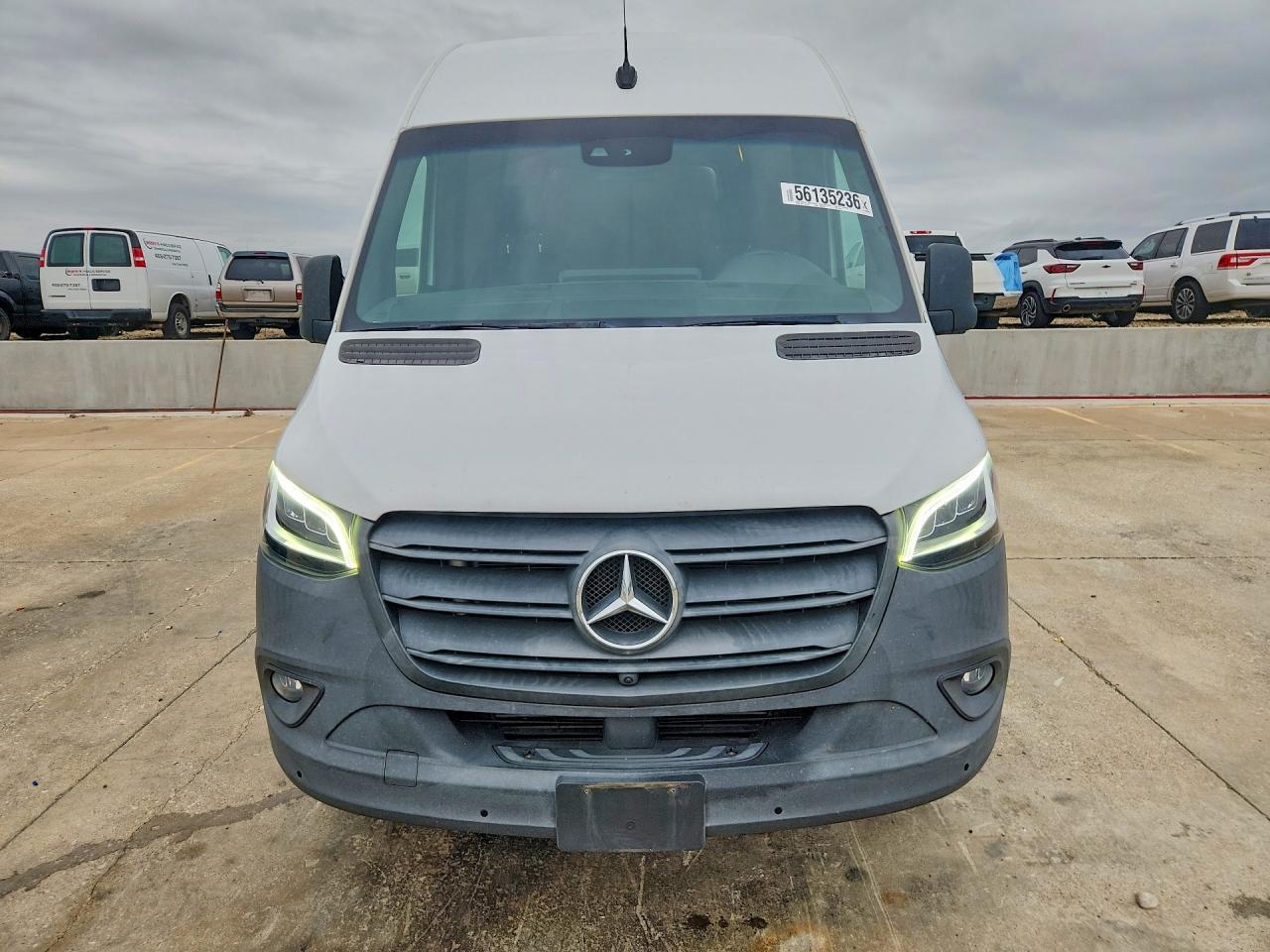 2023 Mercedes Benz Sprinter 2500 Delivery Van - Фото 5