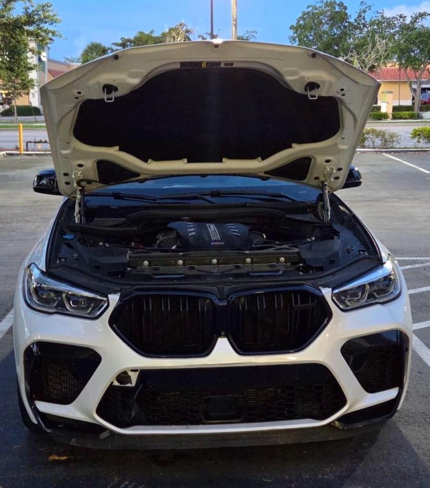 2020 BMW X6 M - Фото 7