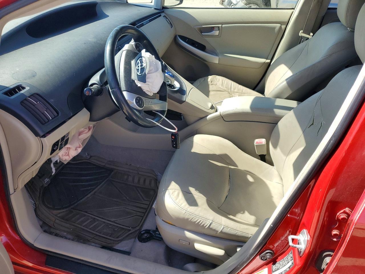 2010 Toyota Prius Iv - Фото 7