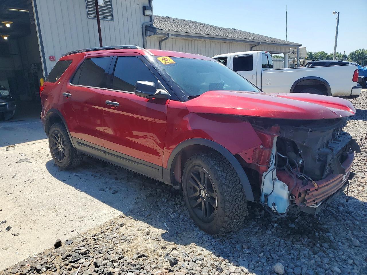 2017 Ford Explorer - Фото 4