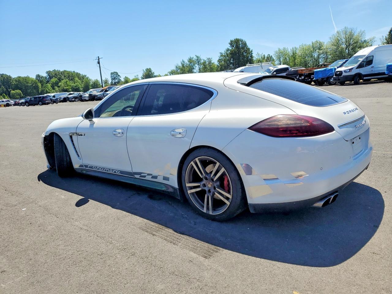 2011 Porsche Panamera Turbo - Фото 2