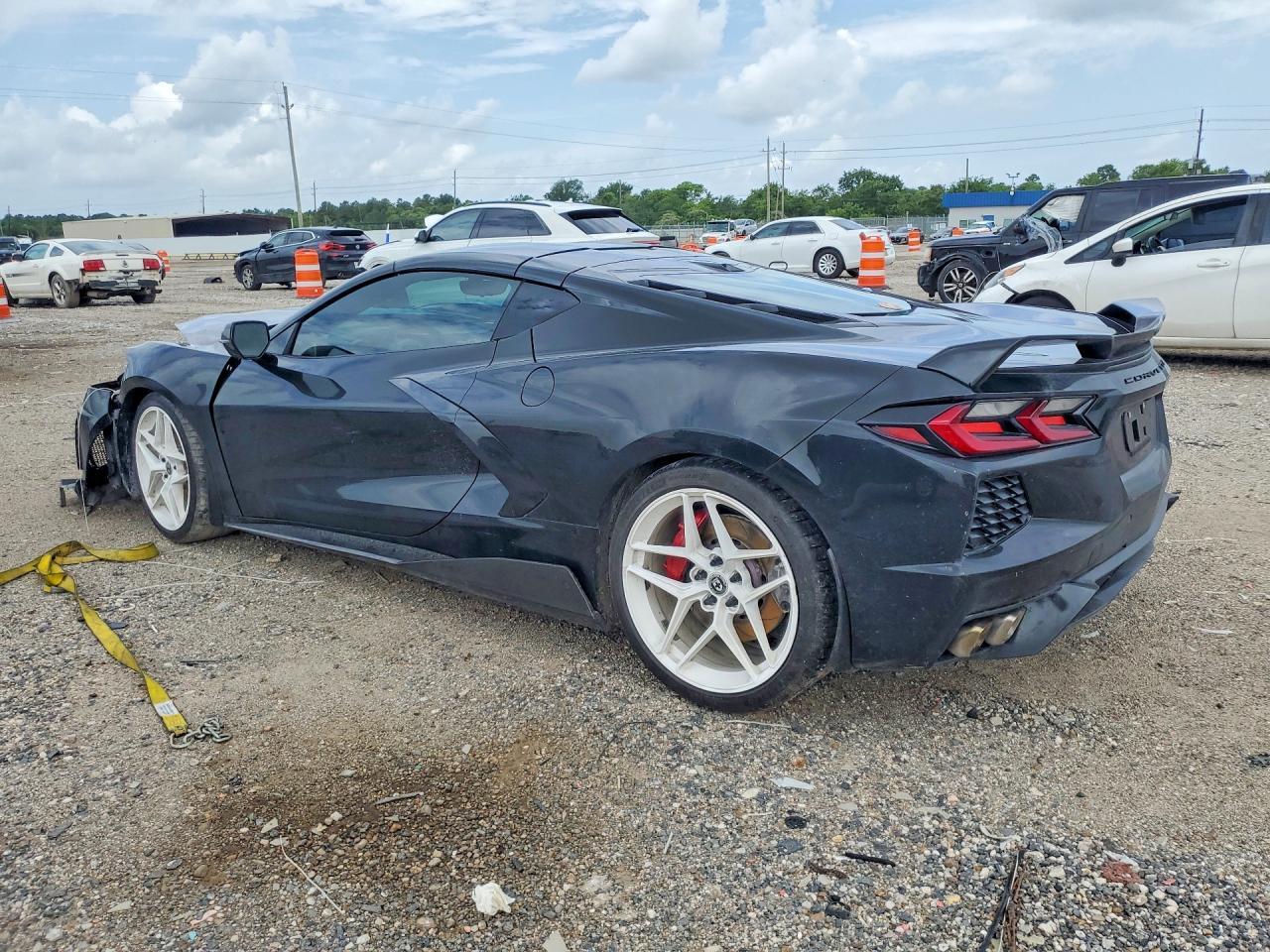 2020 Chevrolet Corvette Stingray 2Lt - Фото 2