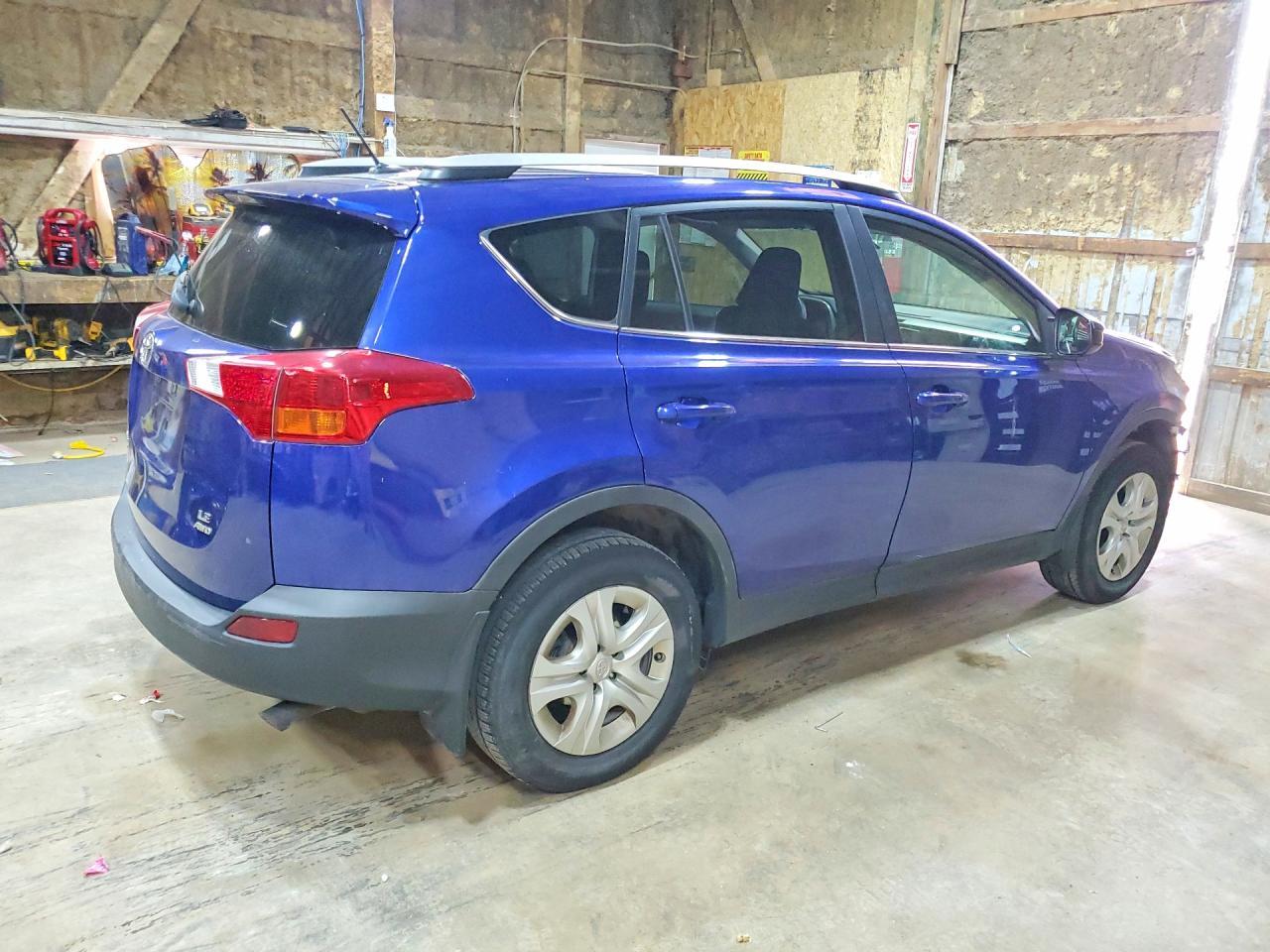 2014 Toyota Rav4 Le - Image 3