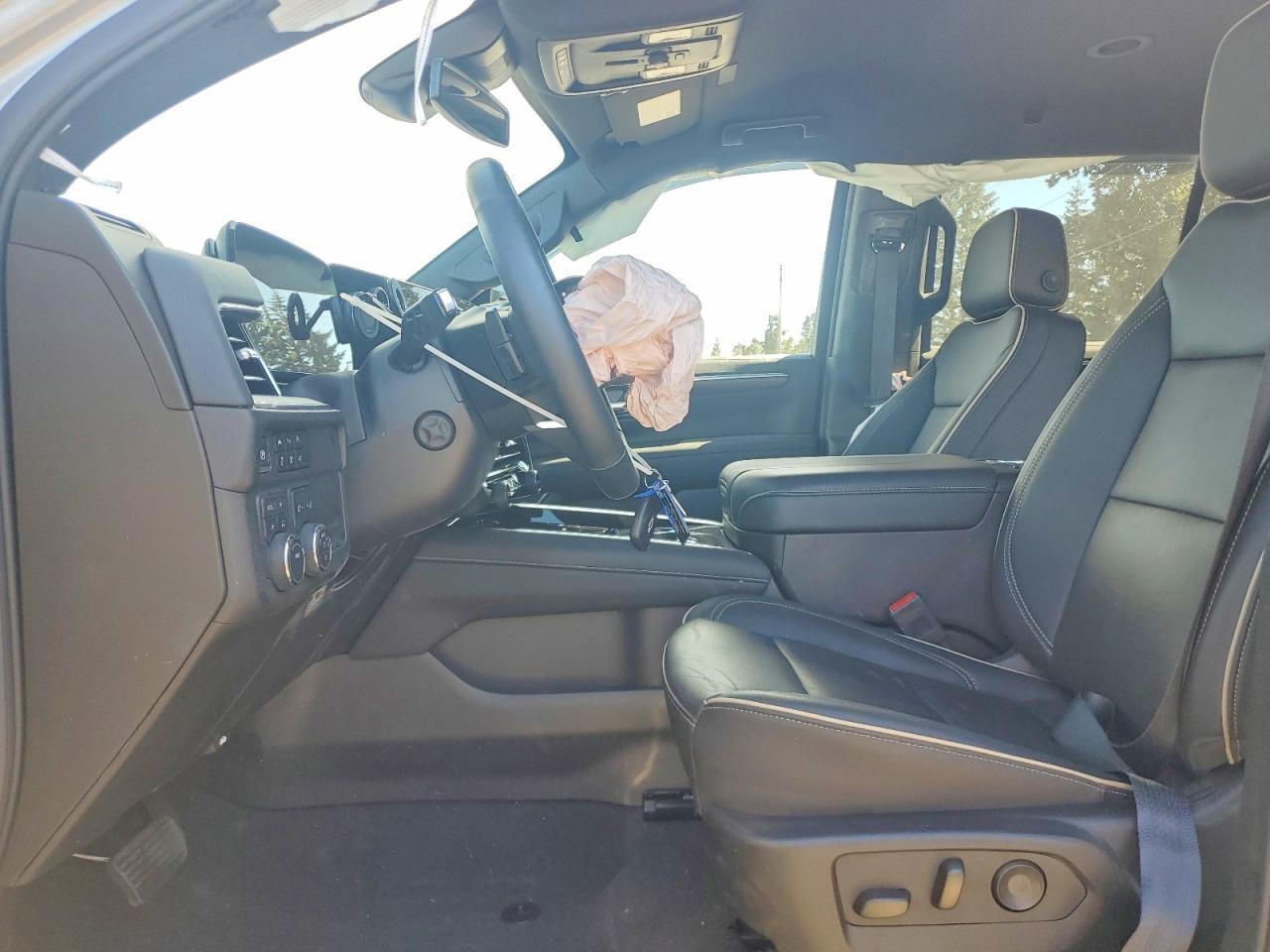 2025 Chevrolet Tahoe K1500 Premier - Фото 7