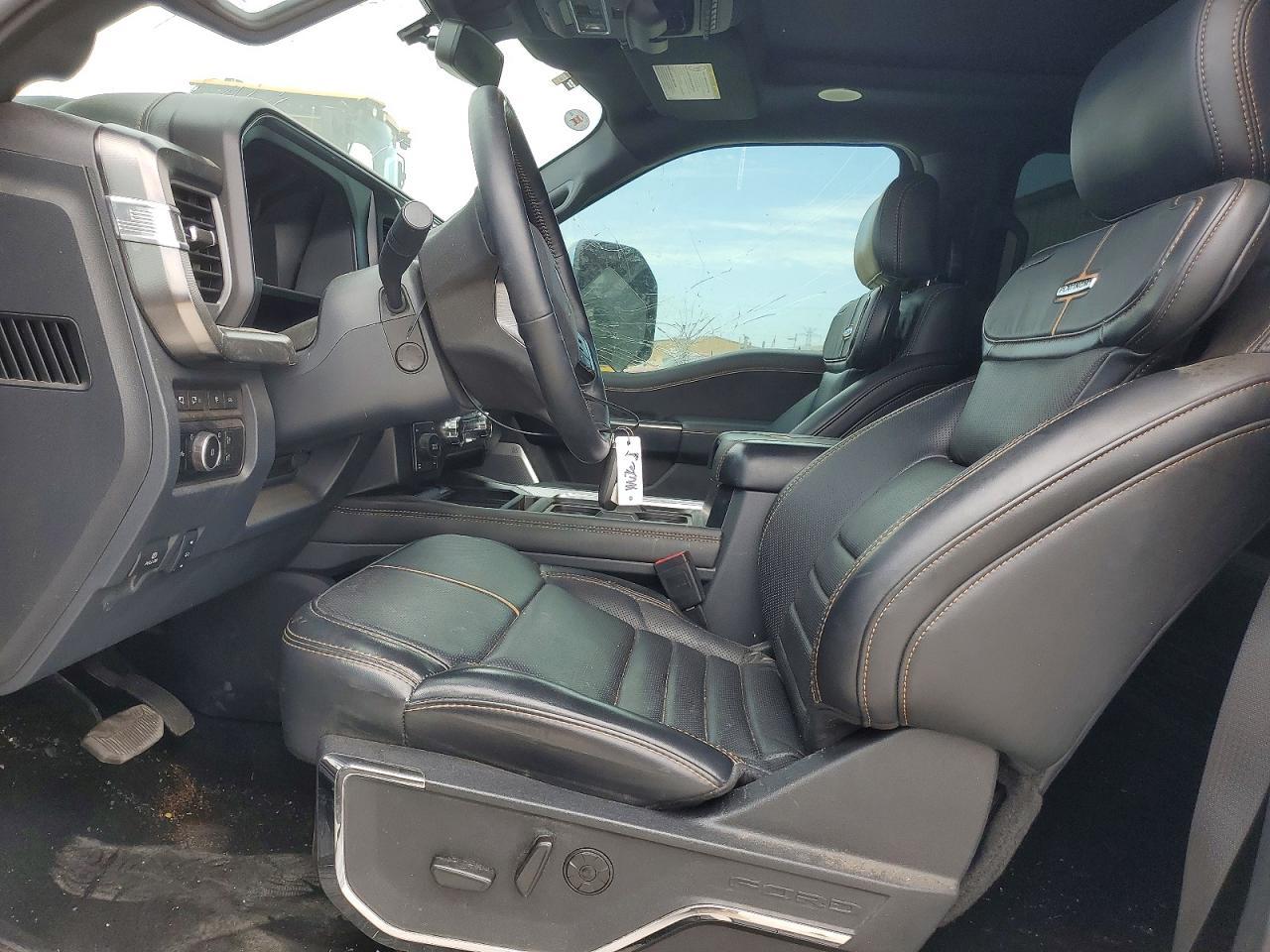 2024 Ford F250 Super Duty - Фото 7