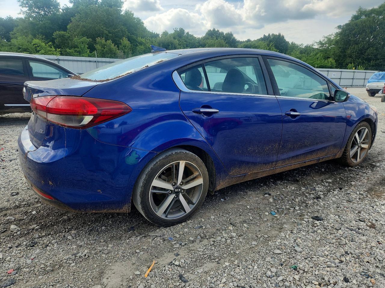 2018 Kia Forte Ex - Image 3