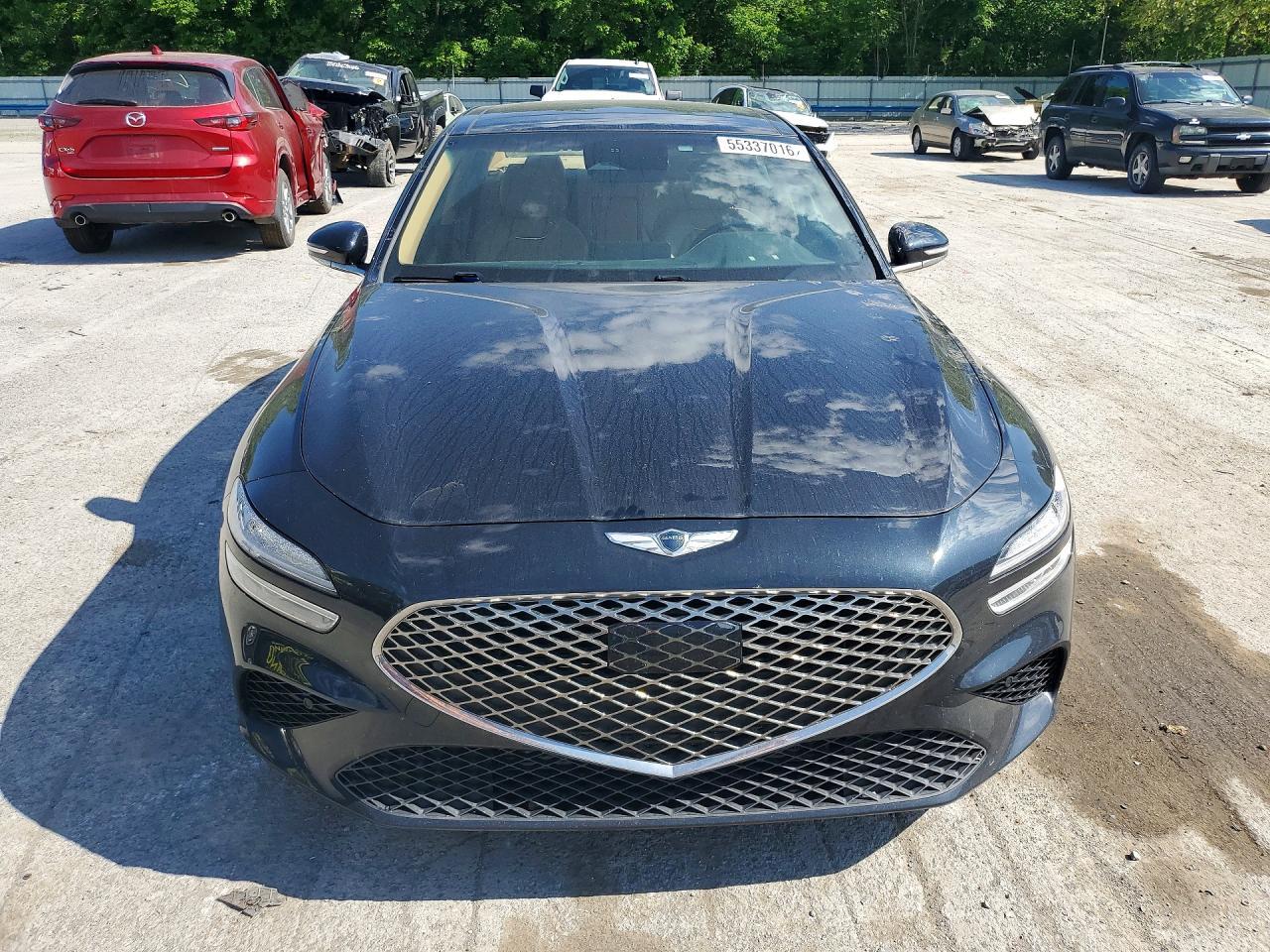 2022 Genesis G70 2.0T - Image 5