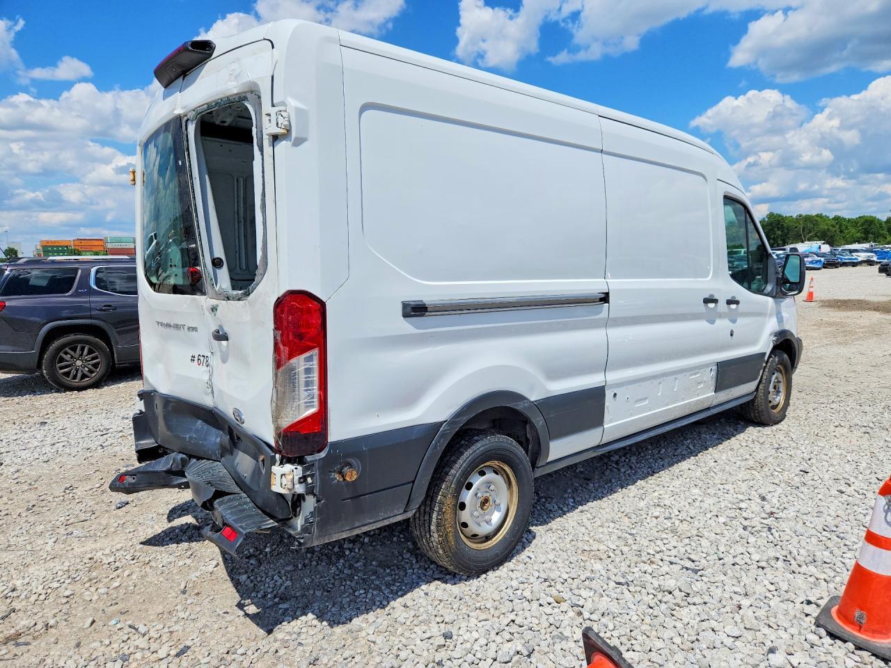 2019 Ford Transit T-250 - Фото 3