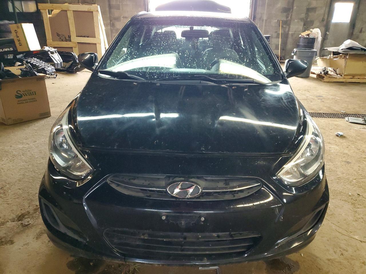 2017 Hyundai Accent Se - Фото 5
