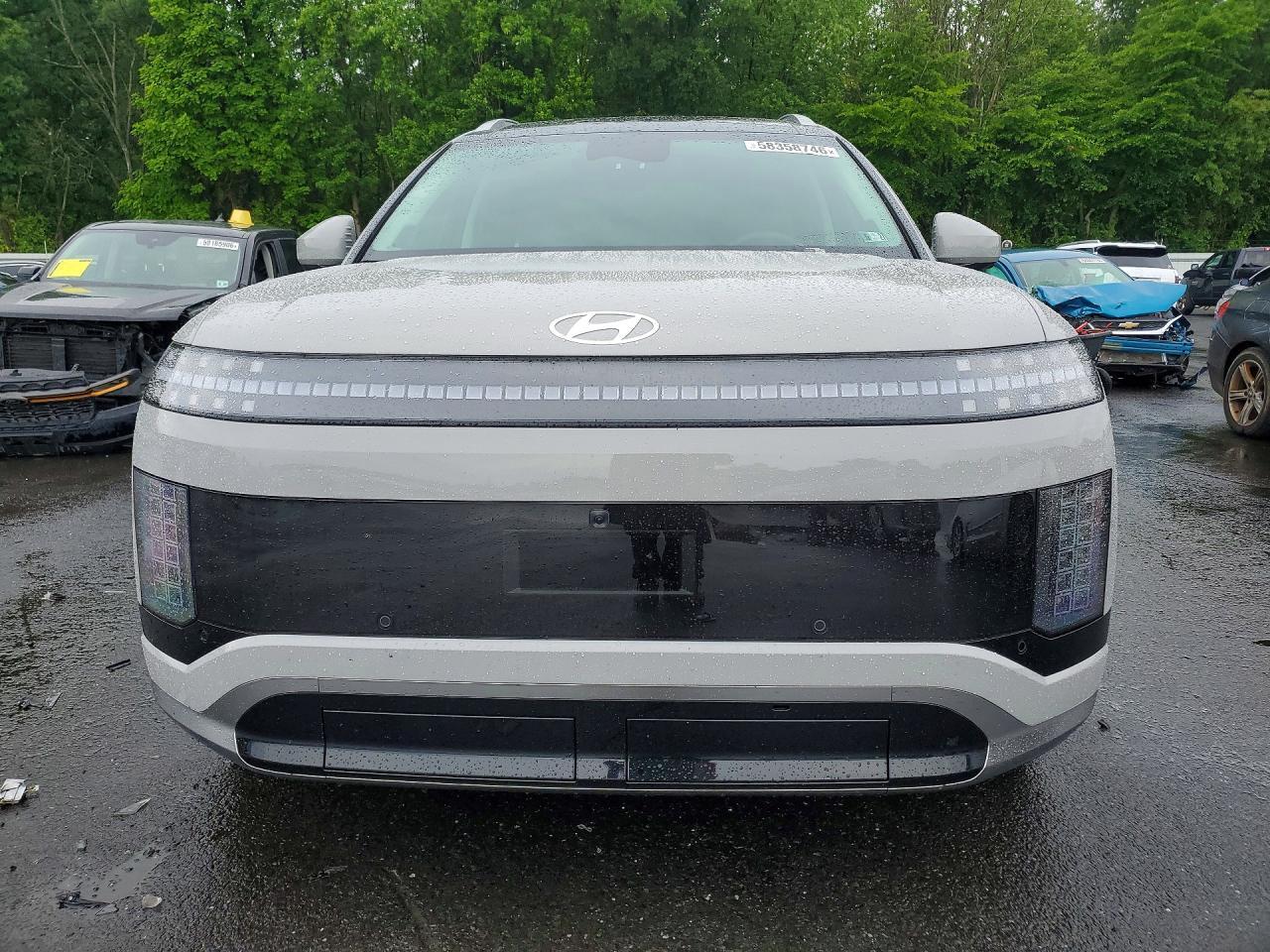 2026 Hyundai Ioniq 9 Calligraphy - Image 5