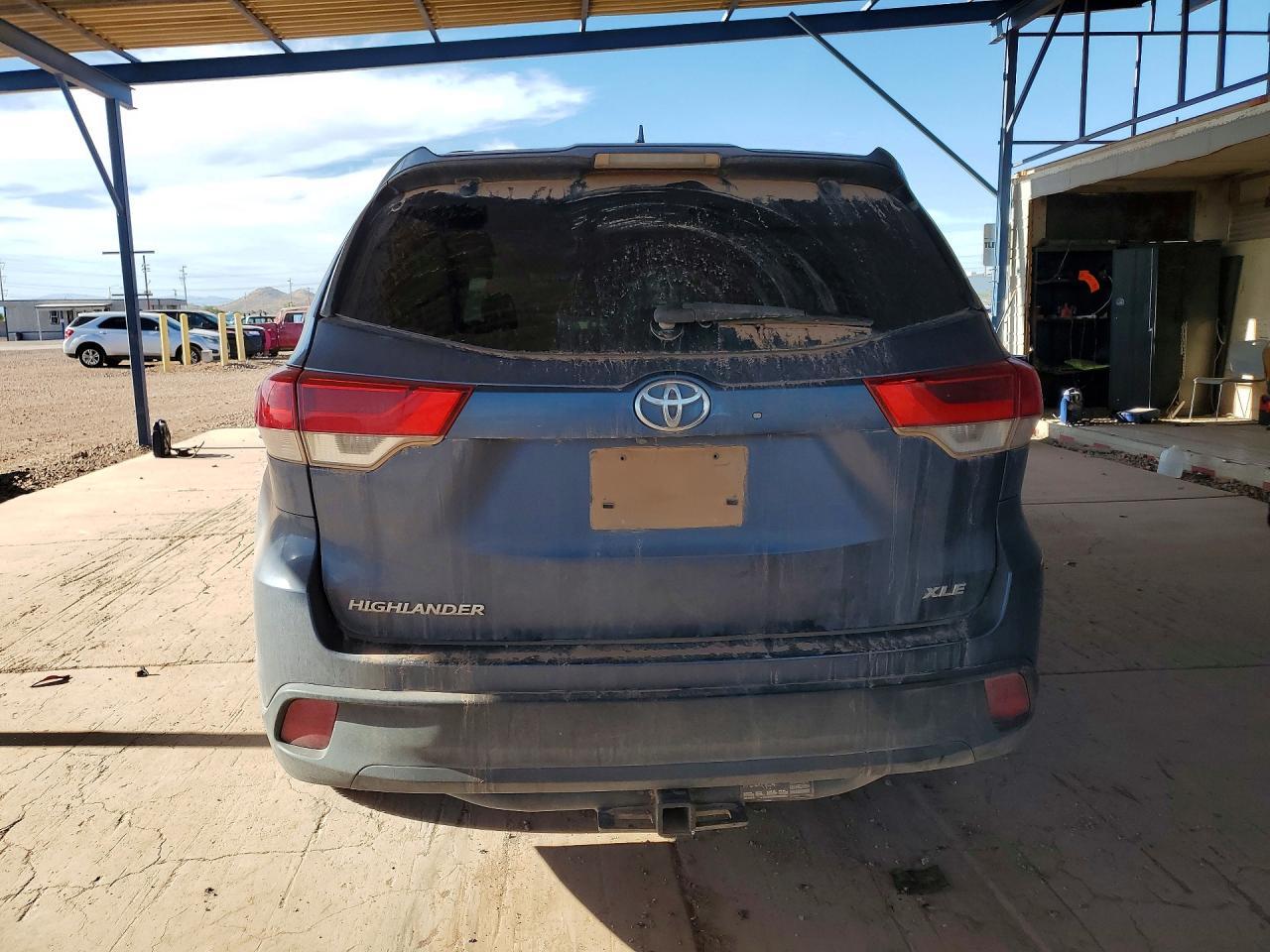 2017 Toyota Highlander Xle - Фото 6